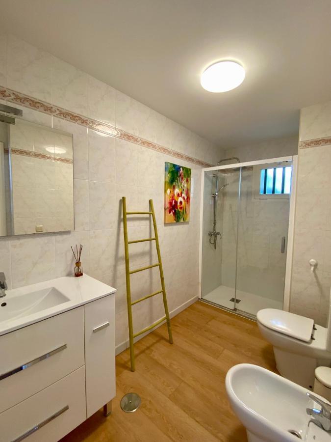 Apartamento Om Con Piscina Y Vistas Al Mar Lägenhet Costa Teguise Exteriör bild